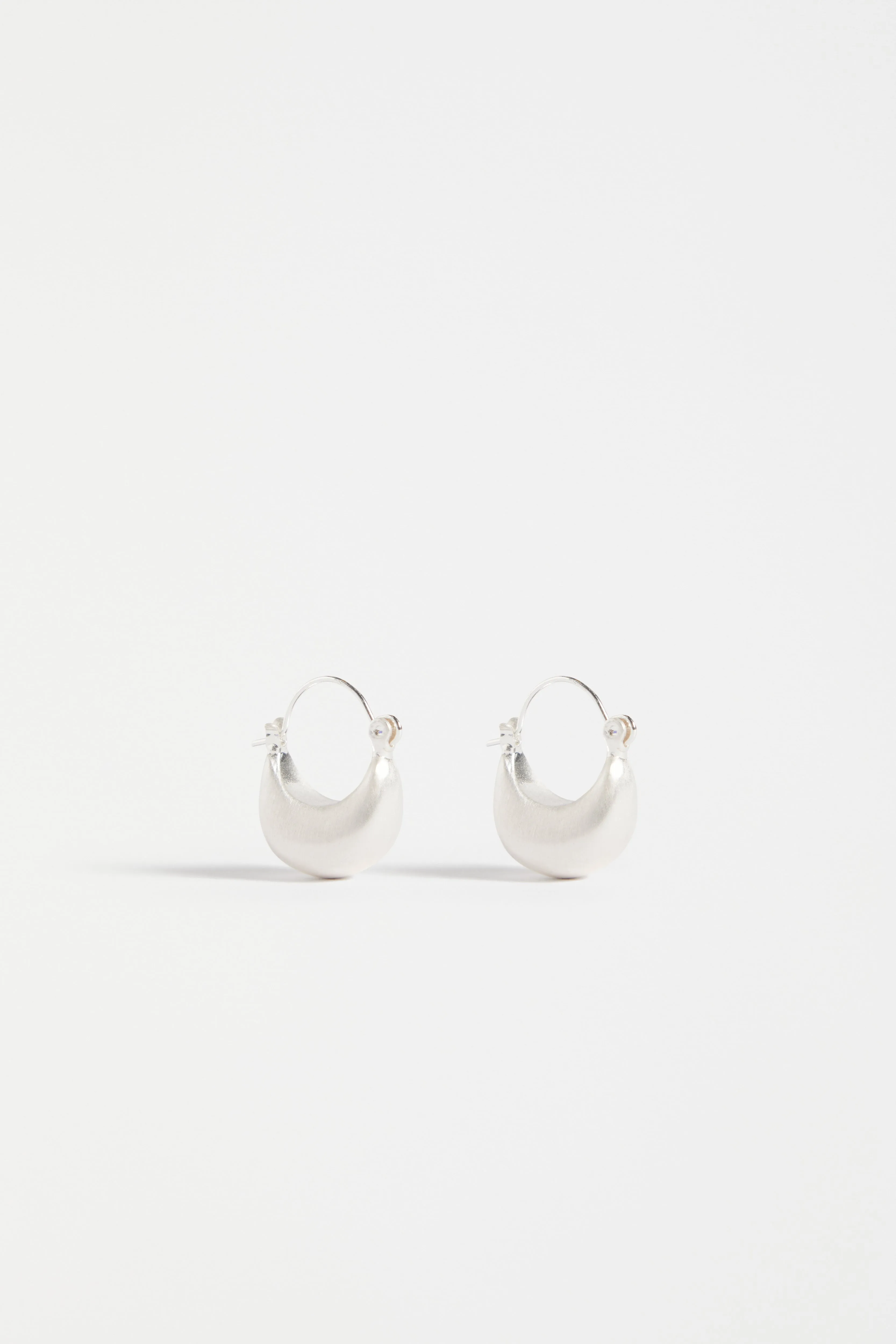 Ellik Short Hoop Earring