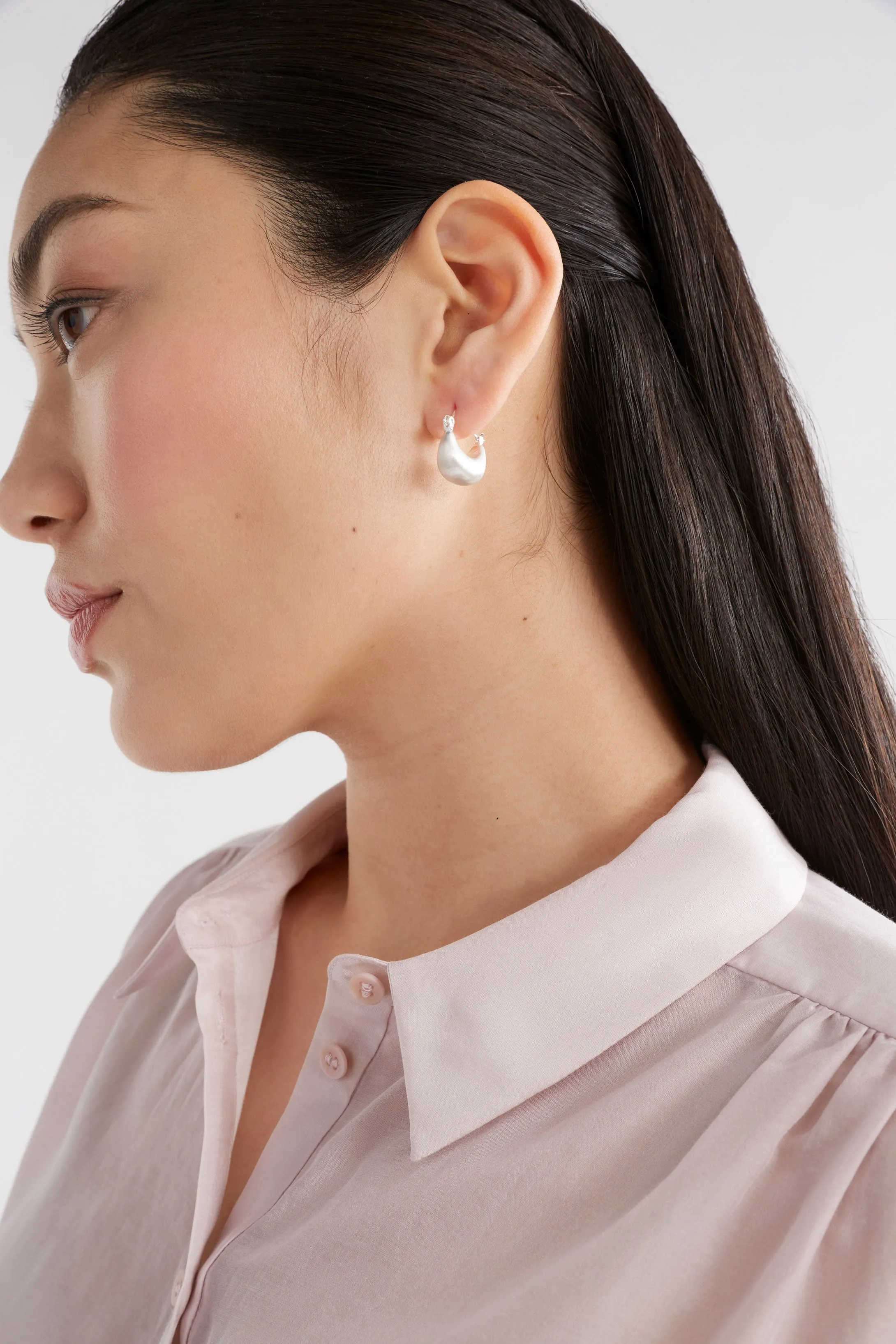 Ellik Short Hoop Earring
