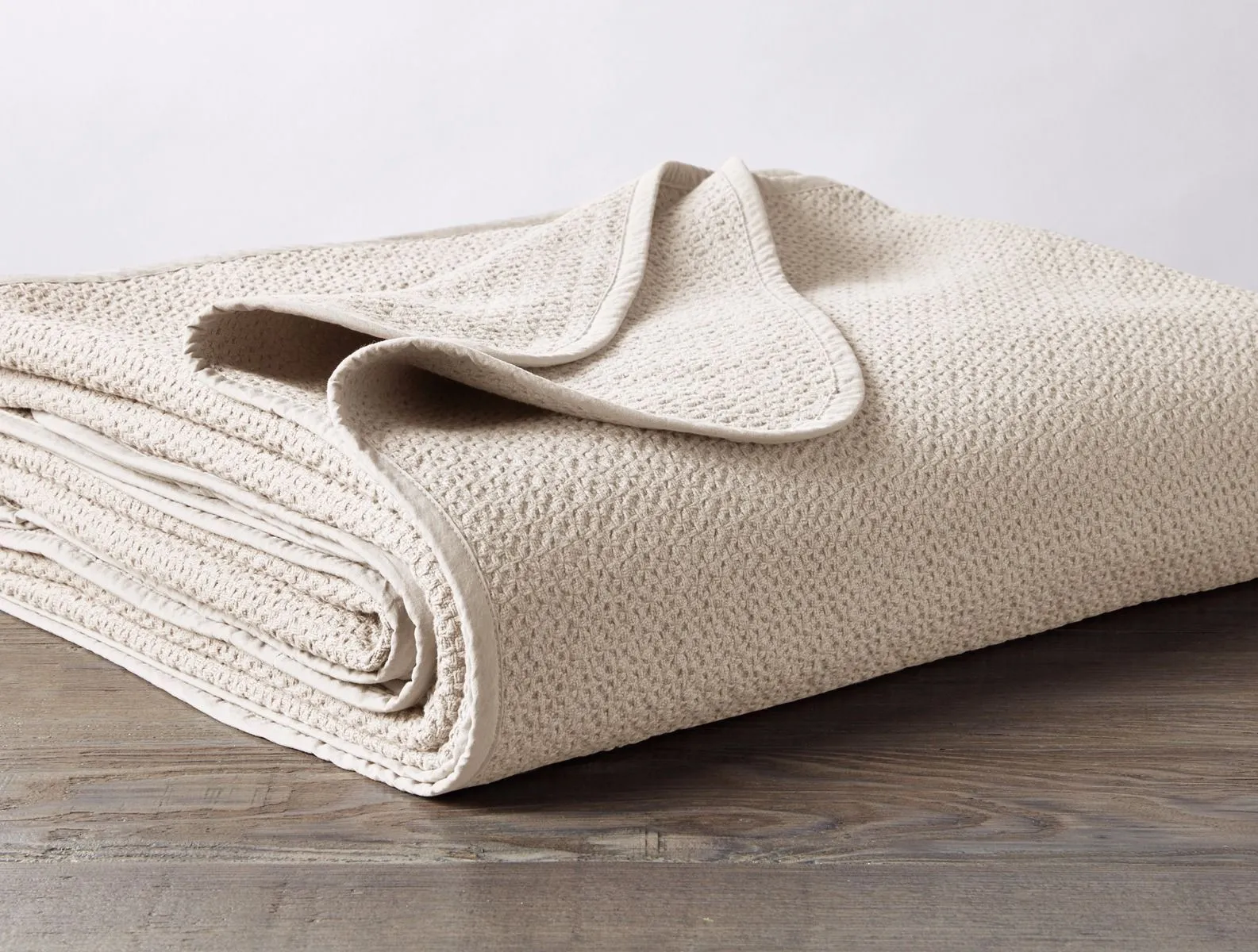 Honeycomb Organic Blanket