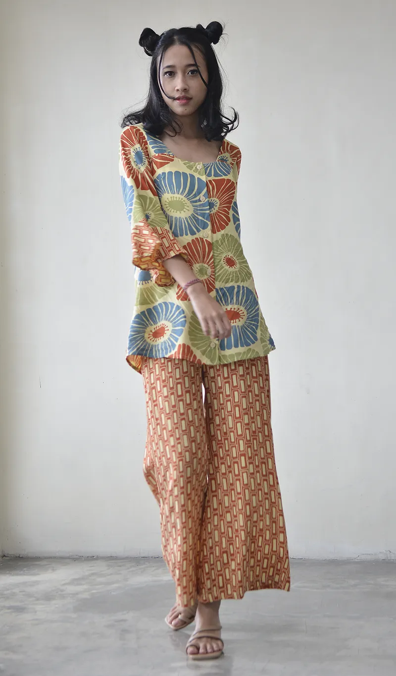 Retro Flowers Blue Spice Bell Sleeve Blouse, 3 sizes - SALE CLOTHING & KIDS
